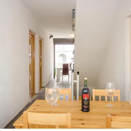 2 Bedroom Awesome In Okrug Gornji Apartment Trogir